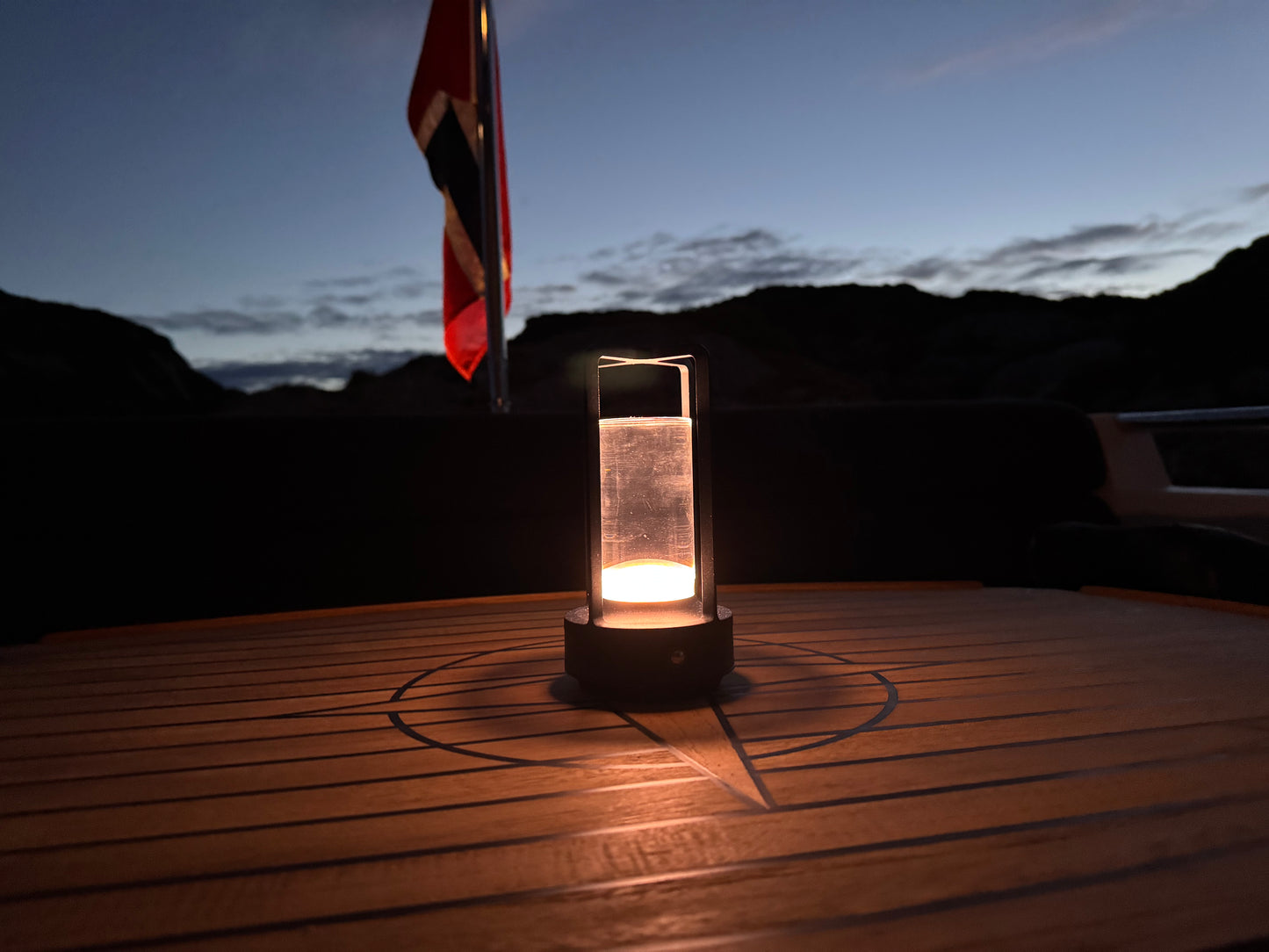 Oppladbar Lampe Sort