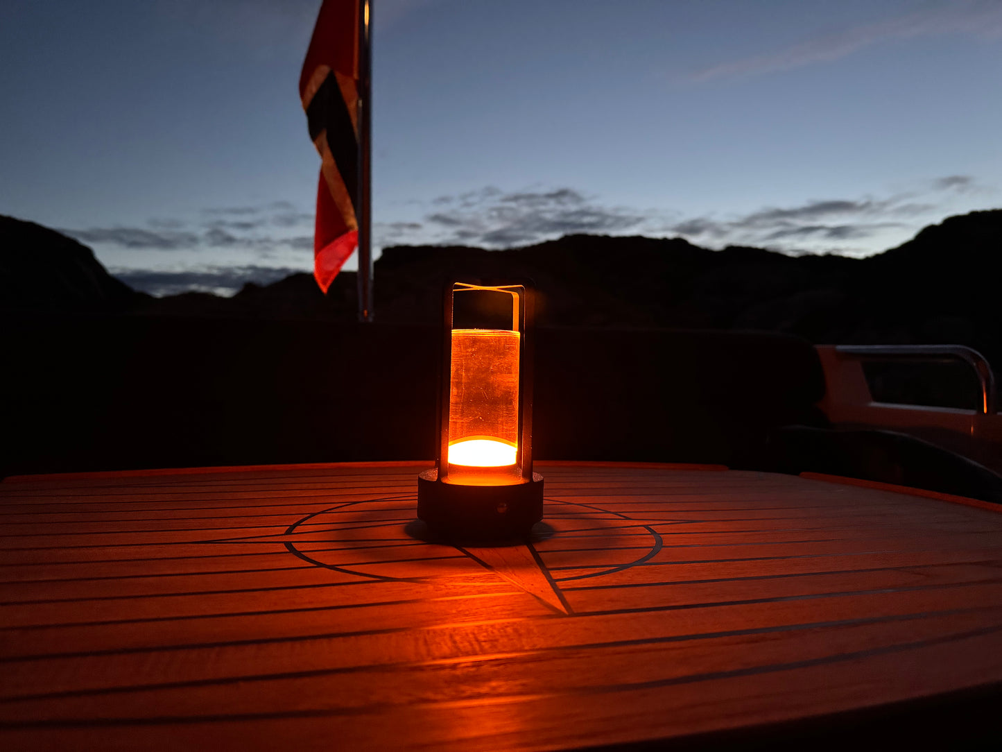 Oppladbar Lampe Sort