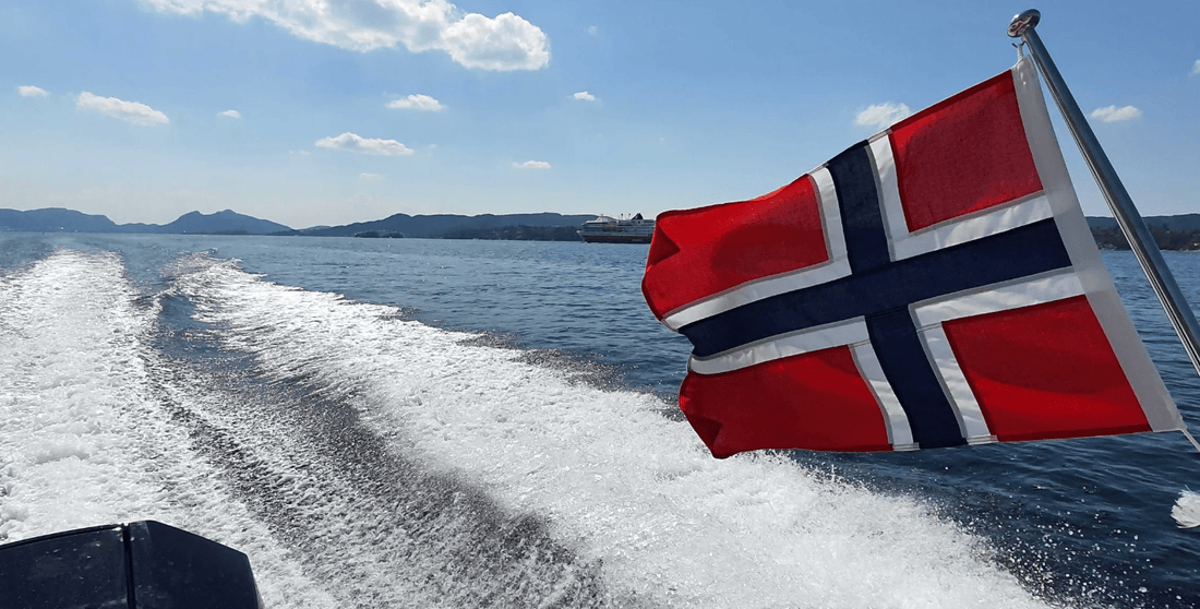 Flaggregler til sjøs - Marine & Caravan