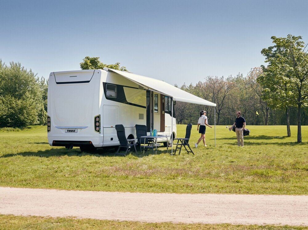 Markise Thule Omnistor 9200 600cm Hvit - Marine & Caravan